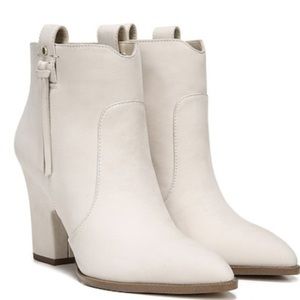 Sam Edelman Niomi Bootie